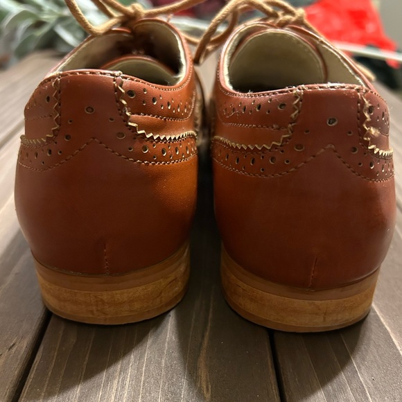 Wanted Babe Low Heel Oxford in Cognac - Picture 6 of 7